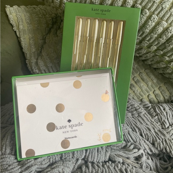 Kate Spade Gold Dot Notecards and Pen Set NWT - Picture 1 of 6